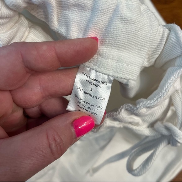 Sadie & Sage white denim drawstring shorts women’s size small - Picture 3 of 8